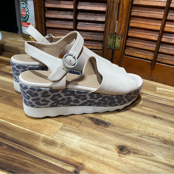 Anthropologie Nude &Cheetah Wedges size 7.5 - Picture 7 of 8